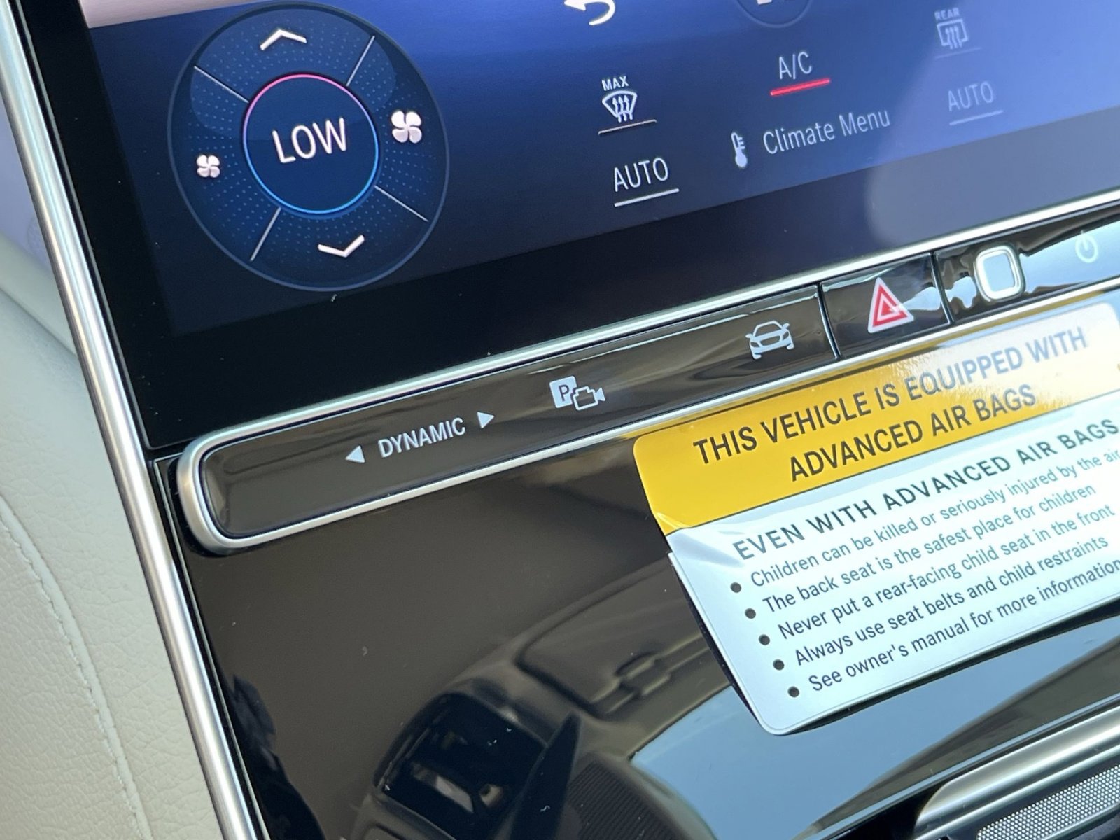 New 2026 Mercedes-Benz S 500 4MATIC image 33