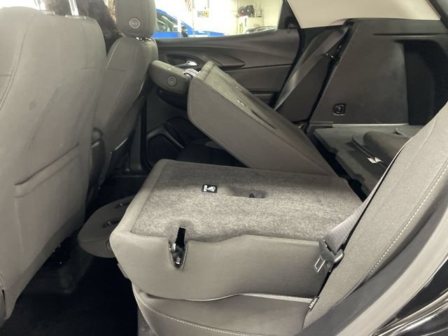 Used 2025 Chevrolet TrailBlazer LT FWD image 24