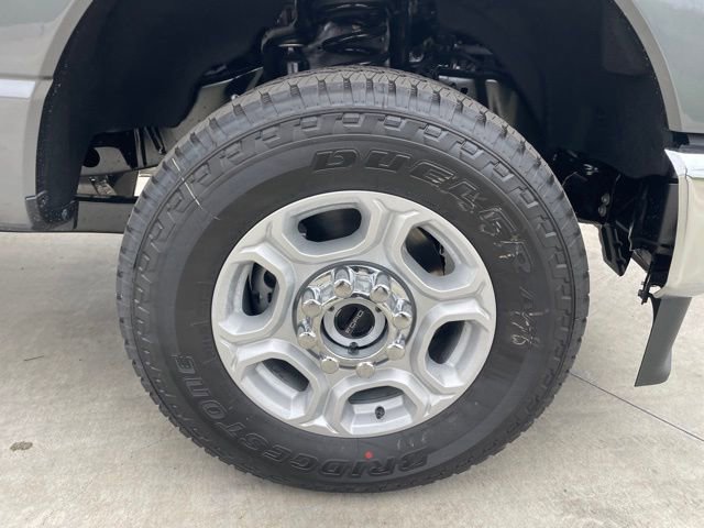 New 2026 Ford F250 XLT w/ XLT Premium Package image 32