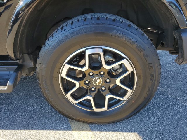 Used 2026 Ford Bronco Outer Banks AWD/4WD image 28