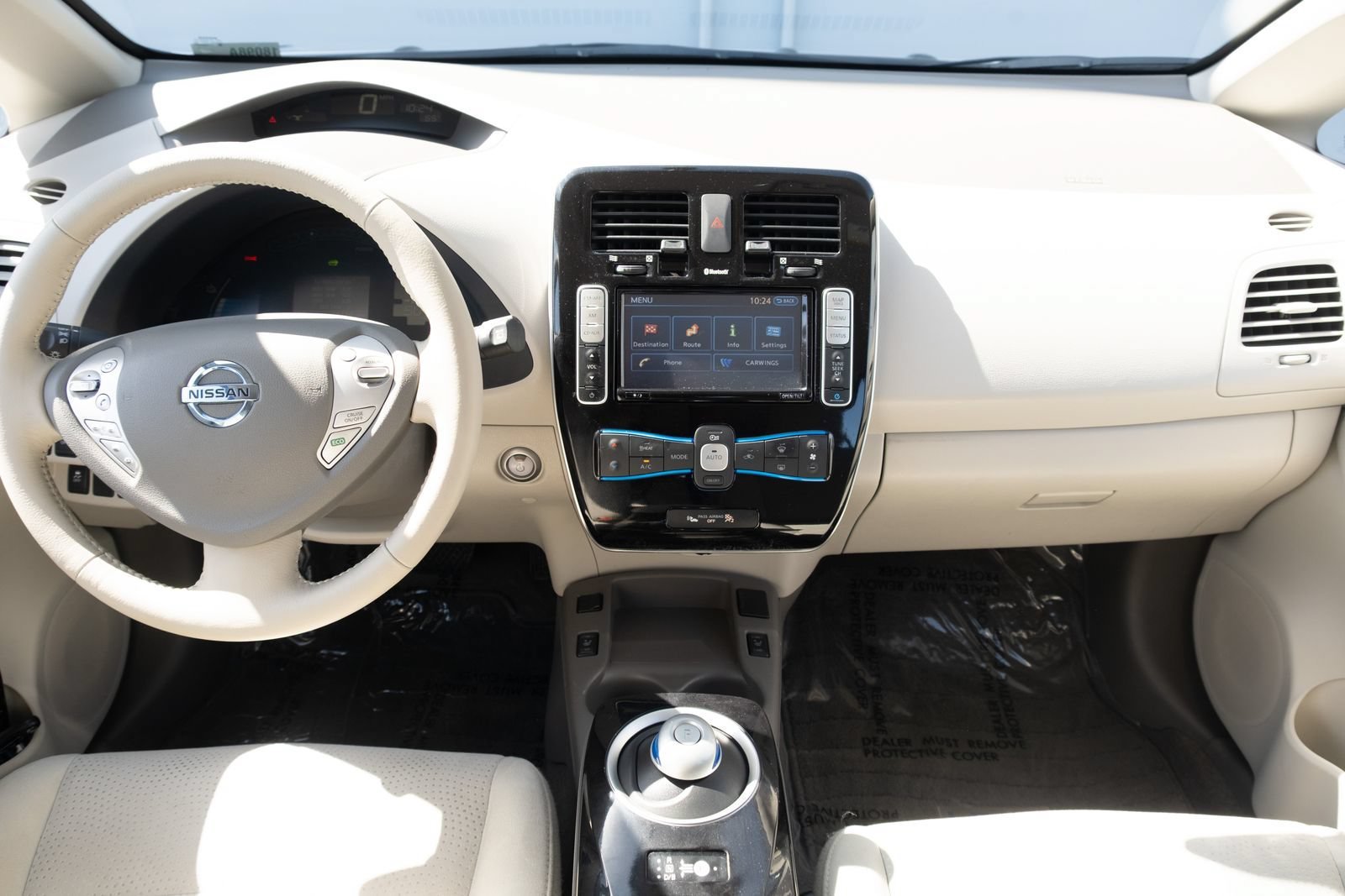 Used 2015 Nissan Leaf SV FWD image 17