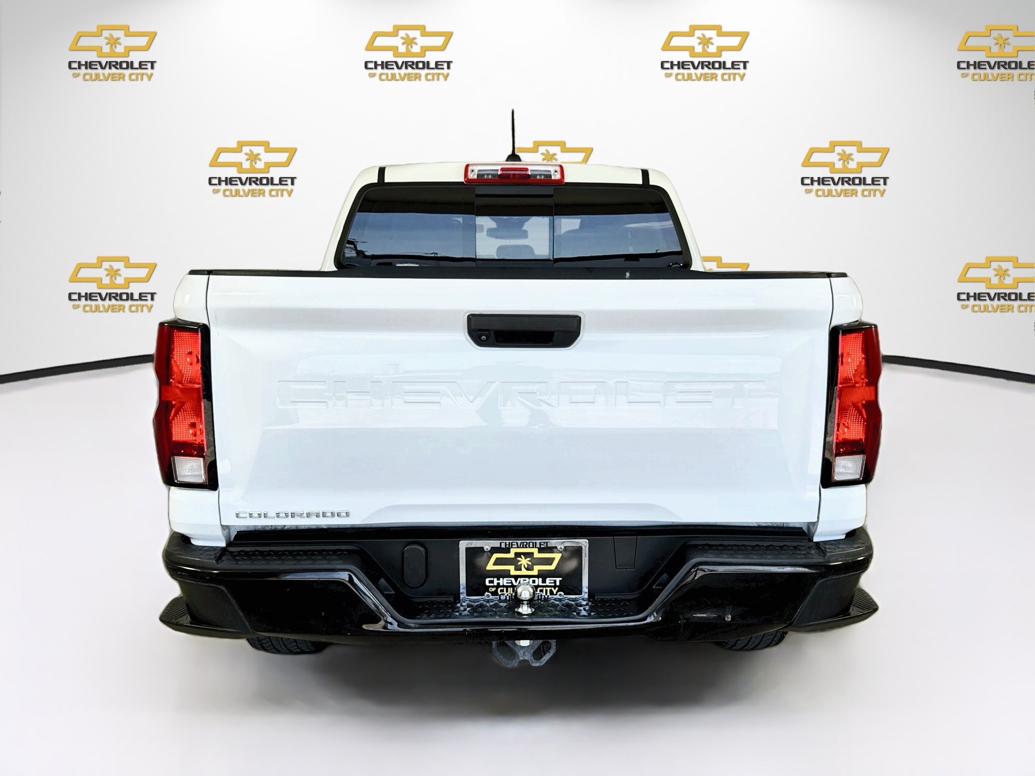 Used 2023 Chevrolet Colorado W/T w/ WT Convenience Package RWD image 7