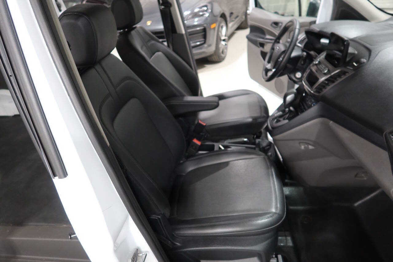 Used 2023 Ford Transit Connect XL FWD image 13