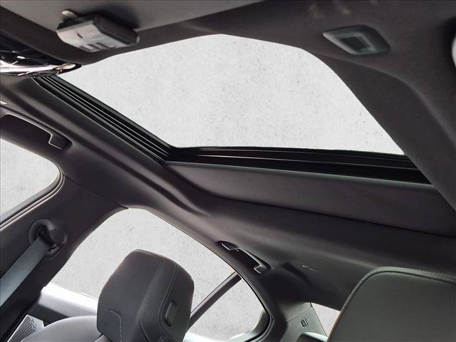 Used 2024 BMW i5 eDrive40i w/ Convenience Package RWD image 13