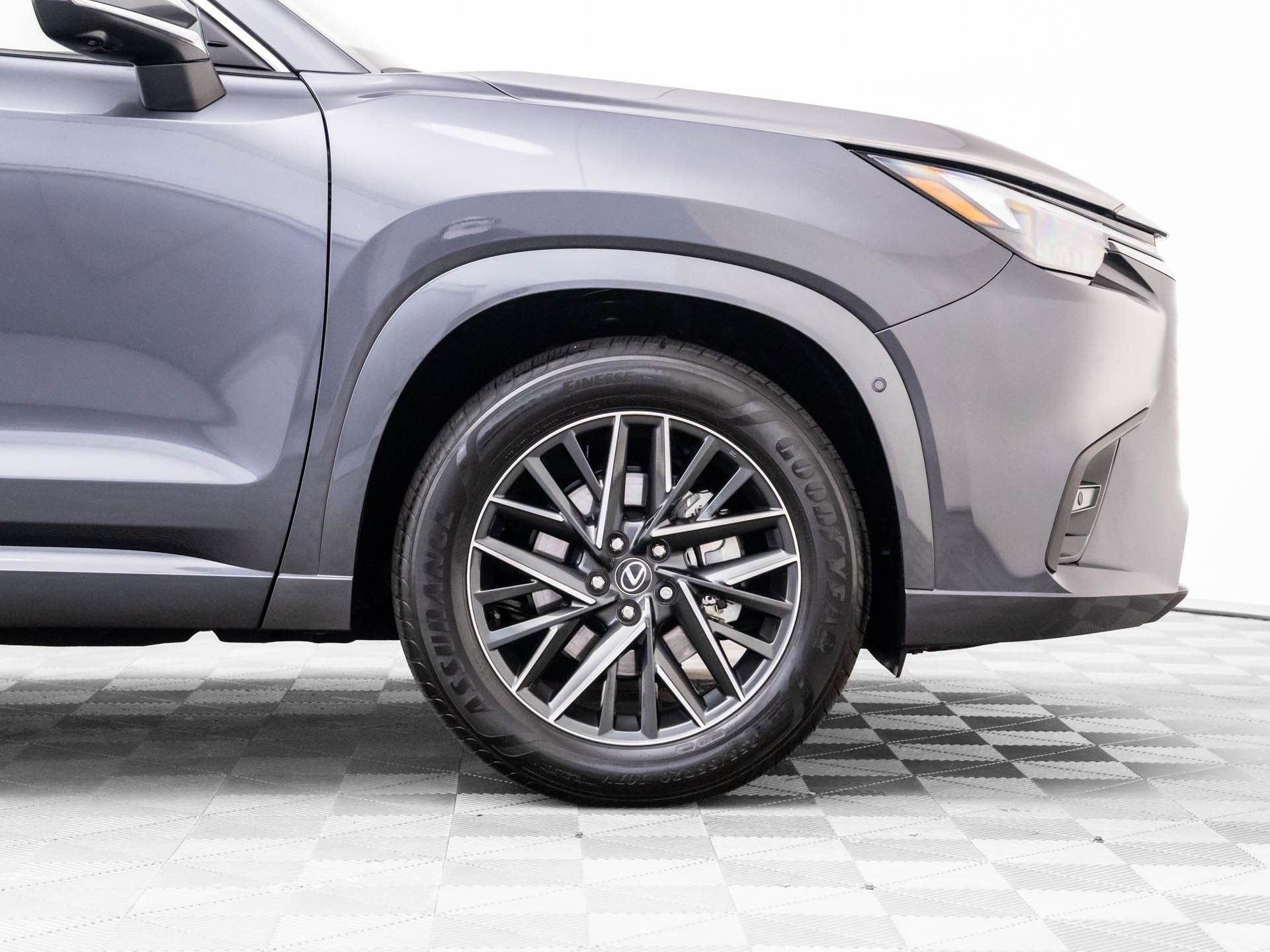 Used 2025 Lexus TX 350 AWD image 34