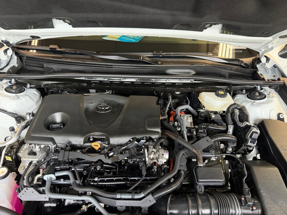 Used 2025 Toyota Camry SE FWD image 20