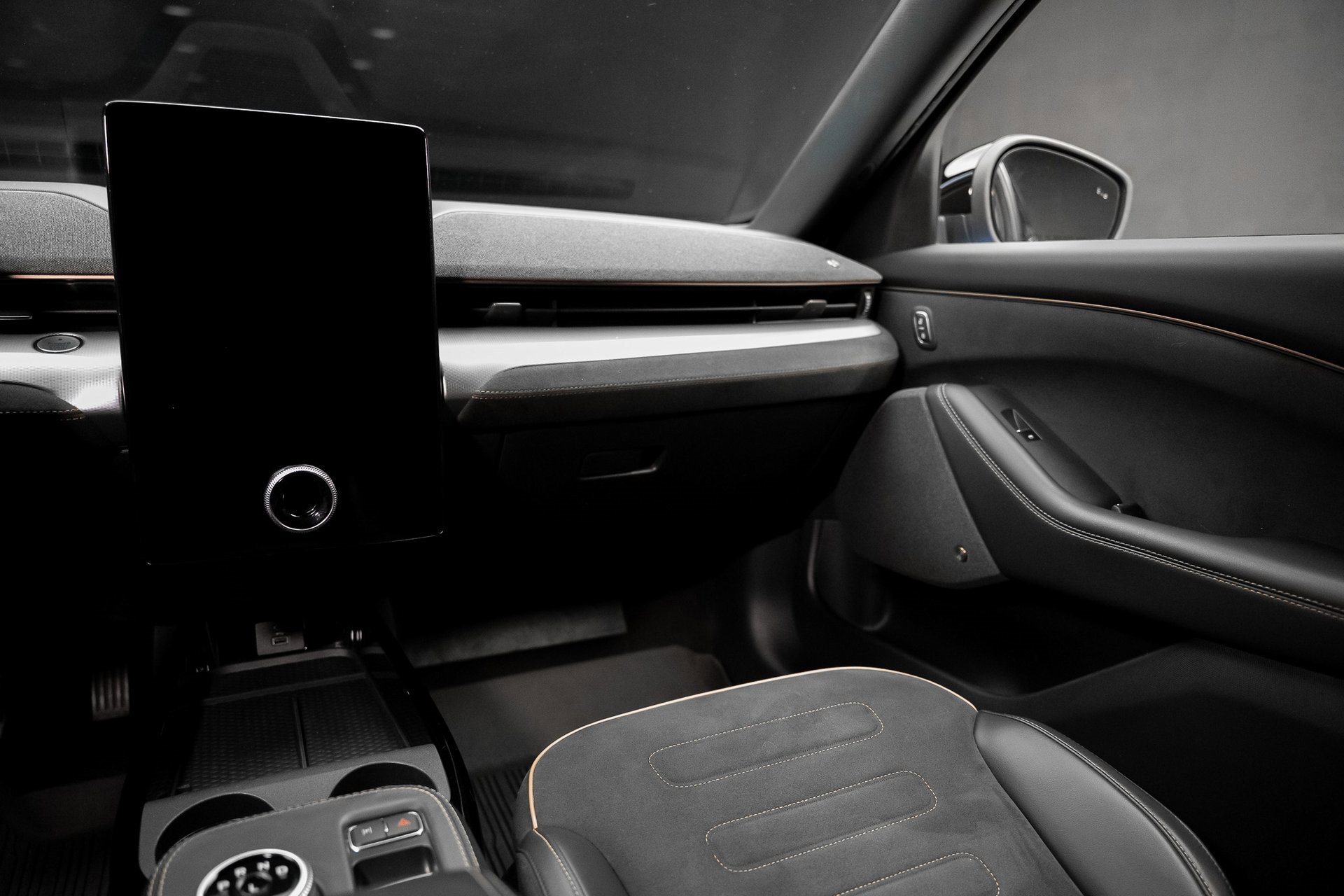 Used 2021 Ford Mustang Mach-E GT image 39