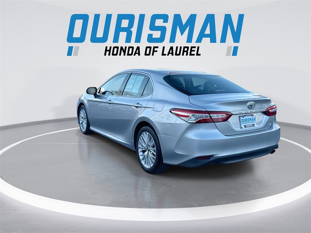 Used 2018 Toyota Camry XLE image 6