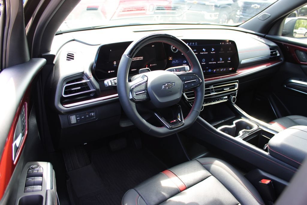 Used 2024 Chevrolet Traverse RS AWD/4WD image 14