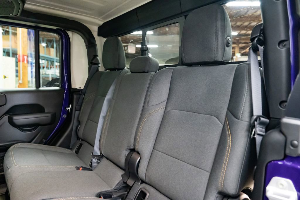 New 2026 Jeep Gladiator Sport AWD/4WD image 25