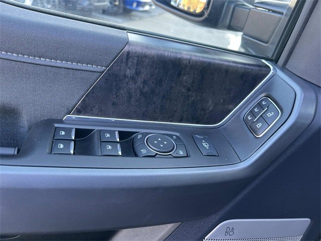 Used 2025 Ford F350 Lariat w/ Lariat Ultimate Package image 29