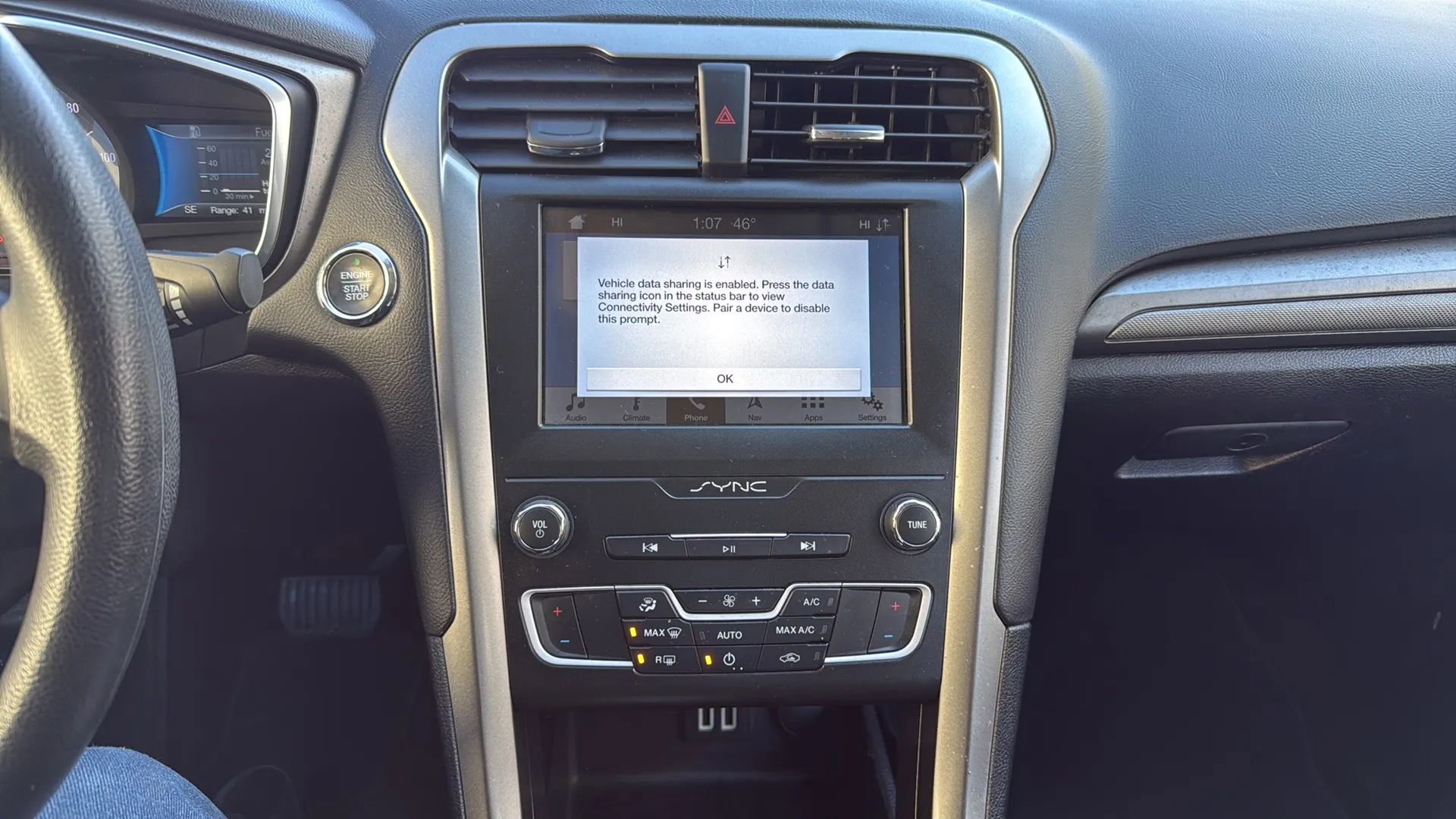 Used 2019 Ford Fusion SE image 18