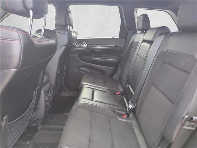 Used 2018 Jeep Grand Cherokee Trailhawk AWD/4WD image 18