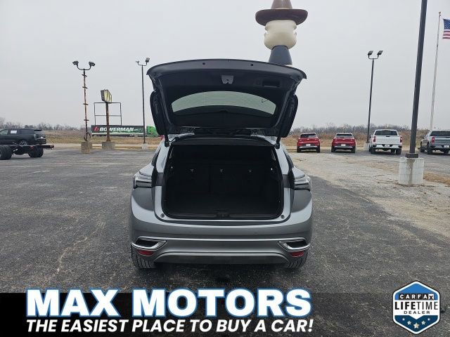 Used 2023 Buick Envision Avenir image 10