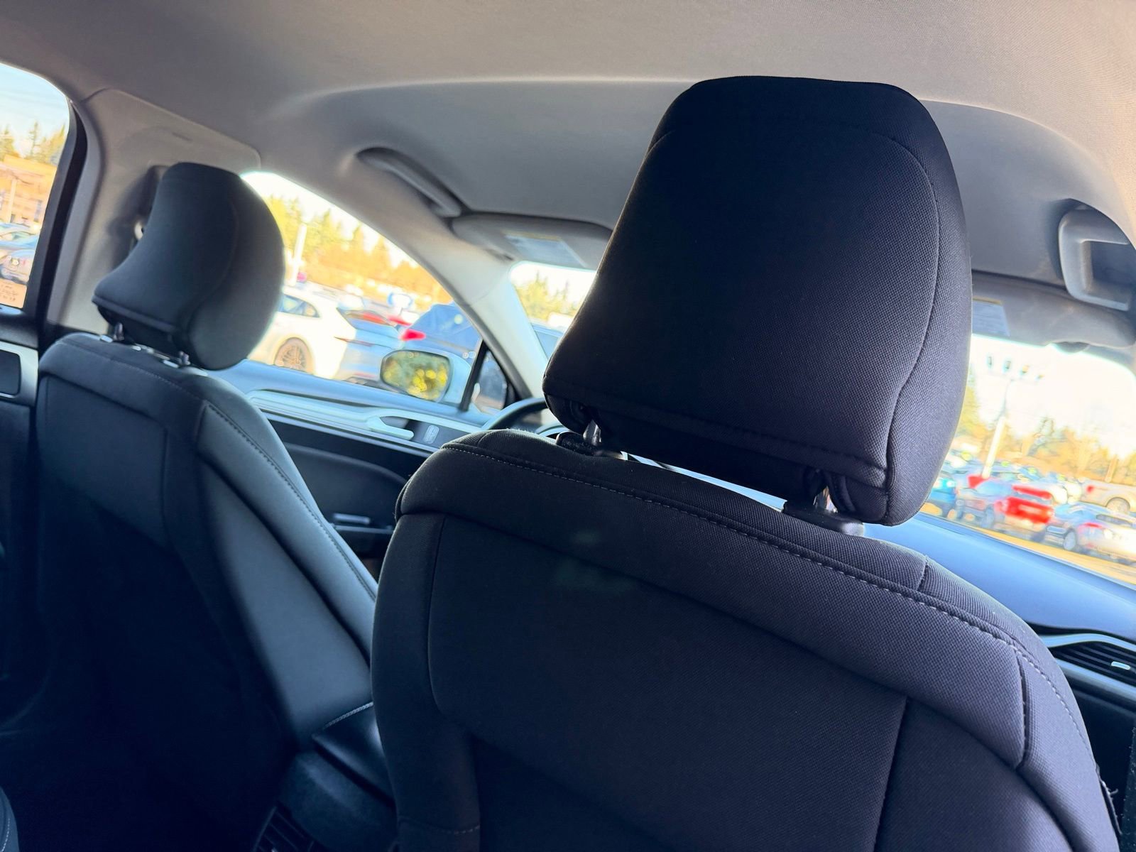 Used 2019 Ford Fusion SE image 31