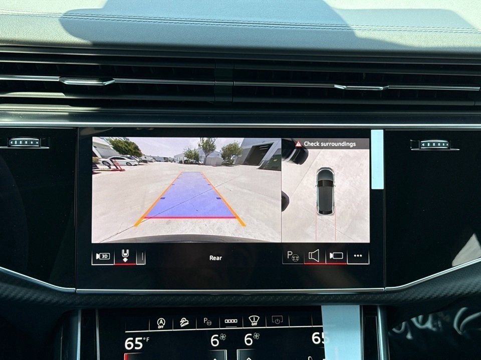 New 2025 Audi RS Q8 performance image 20