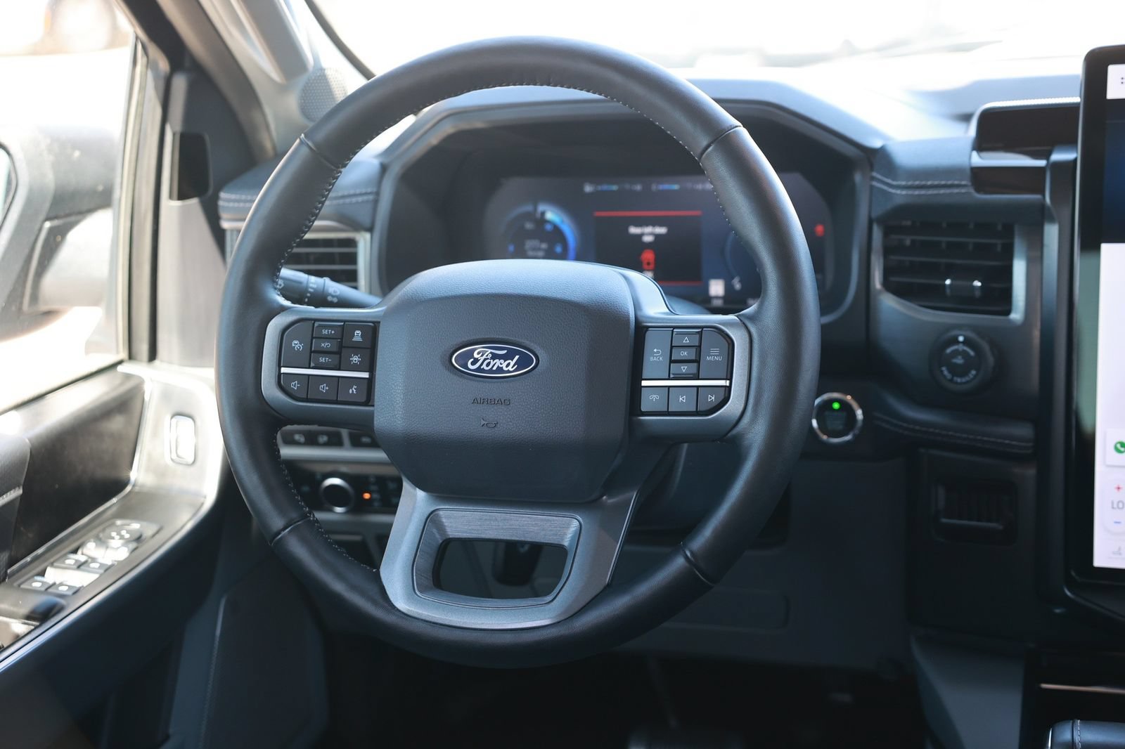 Used 2024 Ford F150 Lightning Flash AWD/4WD image 31