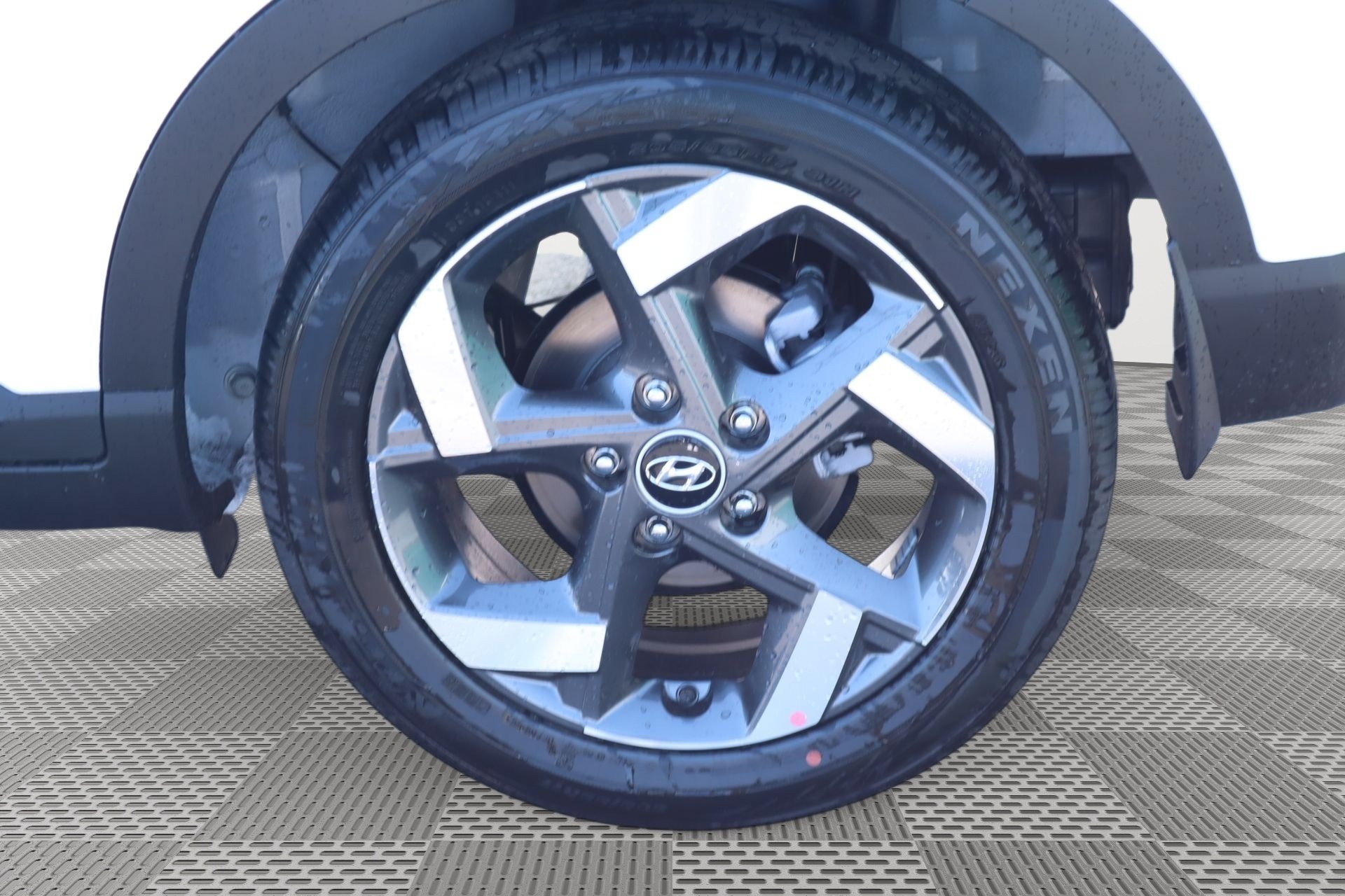 New 2026 Hyundai Venue SEL FWD image 5