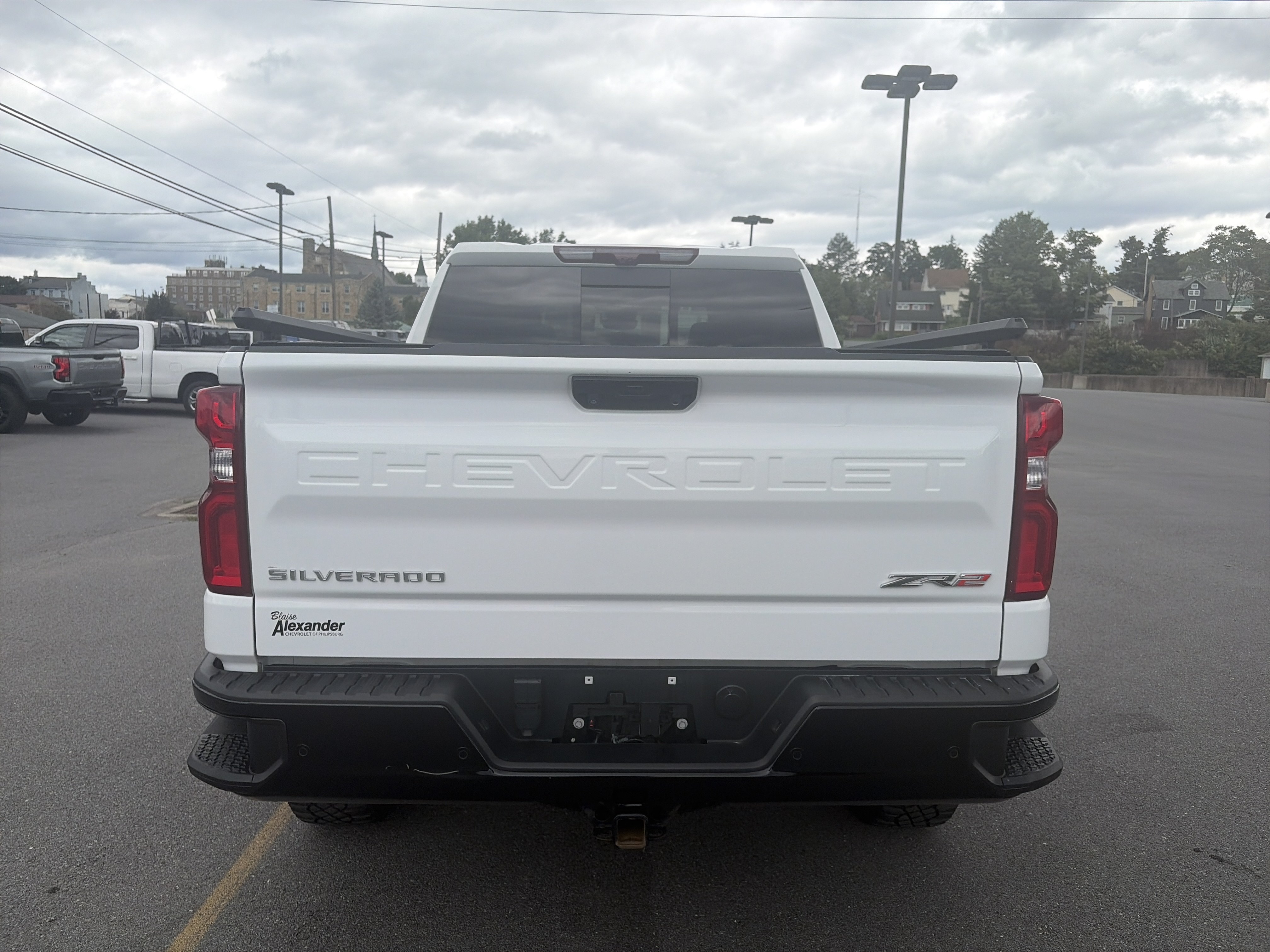 Used 2024 Chevrolet Silverado 1500 ZR2 w/ Technology Package AWD/4WD image 14