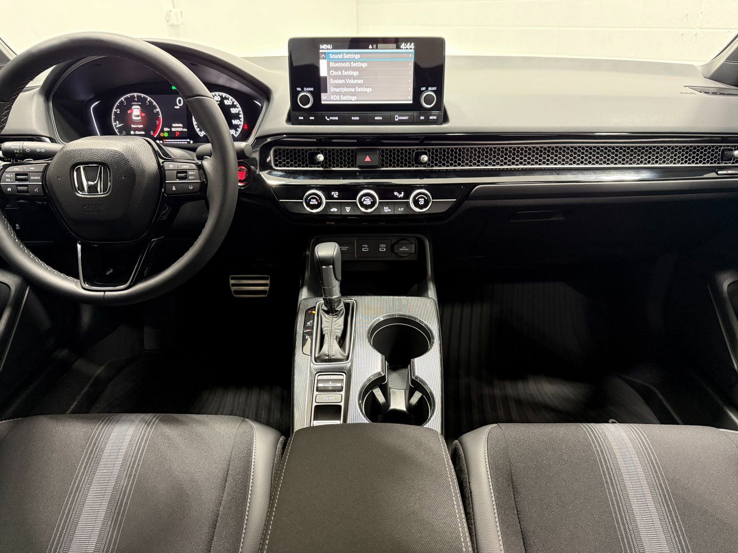 Used 2025 Honda Civic Sport image 36