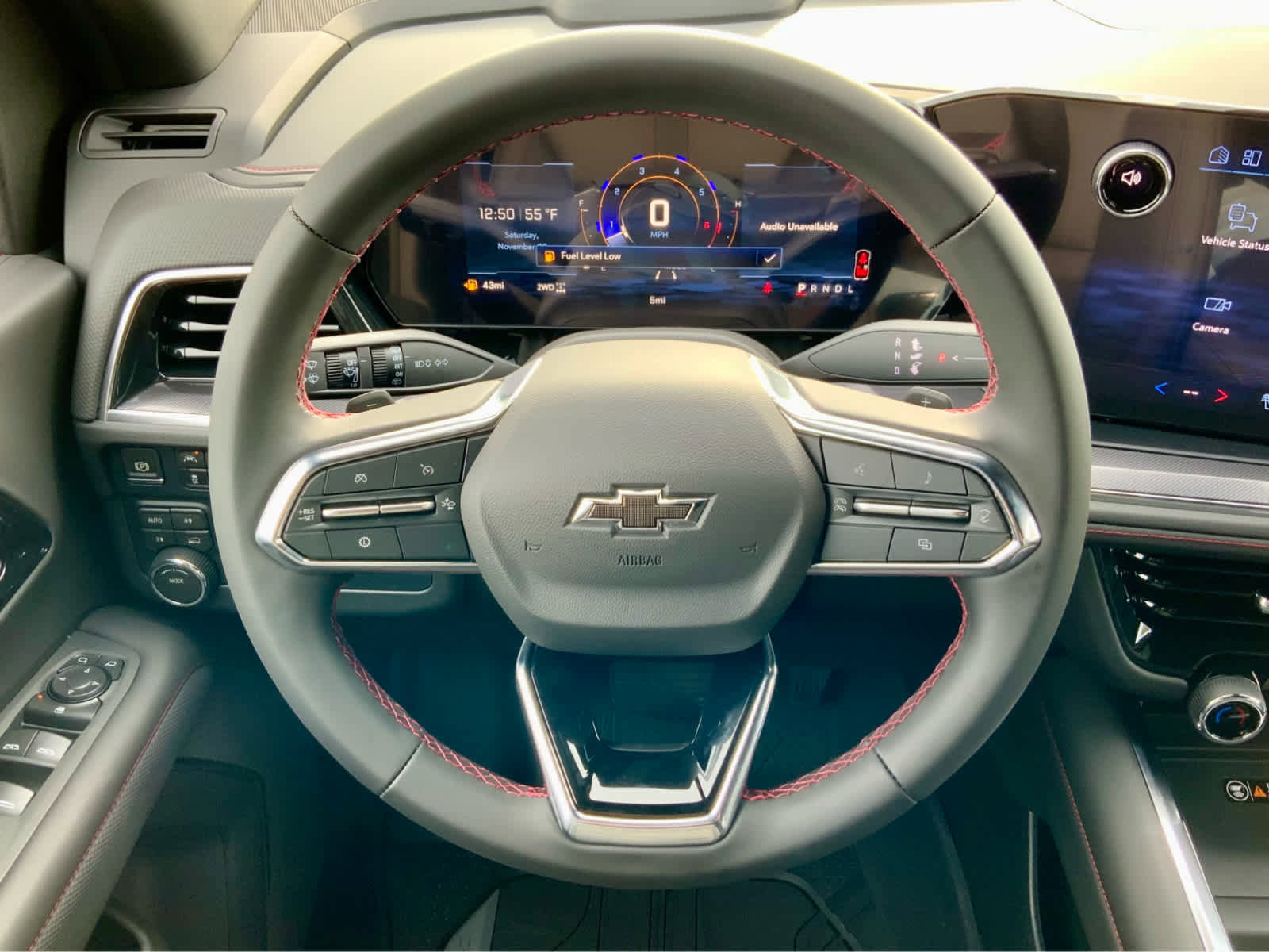 New 2026 Chevrolet Suburban RST image 41