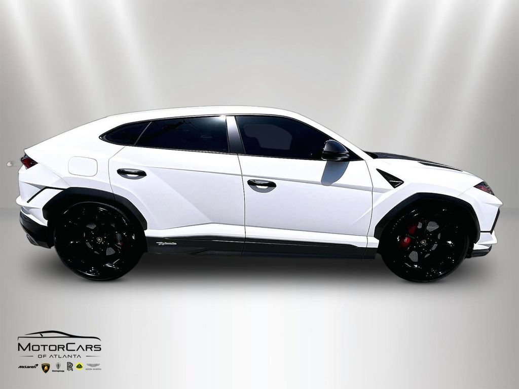 Used 2024 Lamborghini Urus Performante AWD/4WD image 6