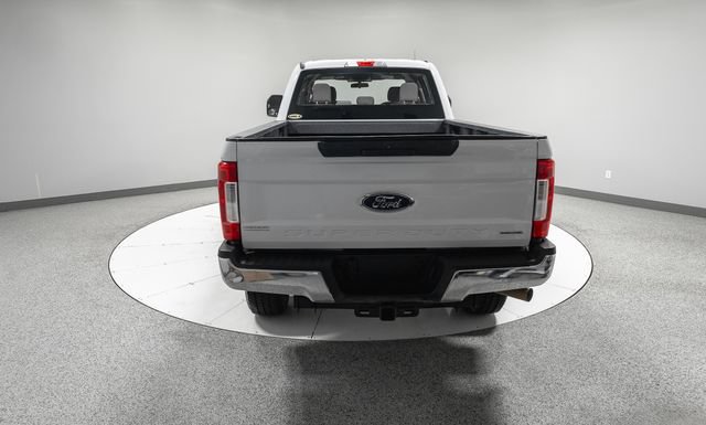 Used 2018 Ford F350 XL AWD/4WD image 31