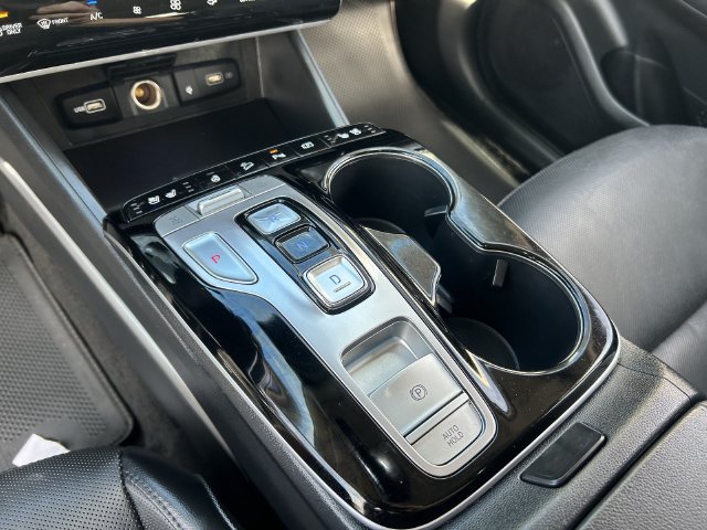Used 2023 Hyundai Tucson Limited AWD/4WD image 27
