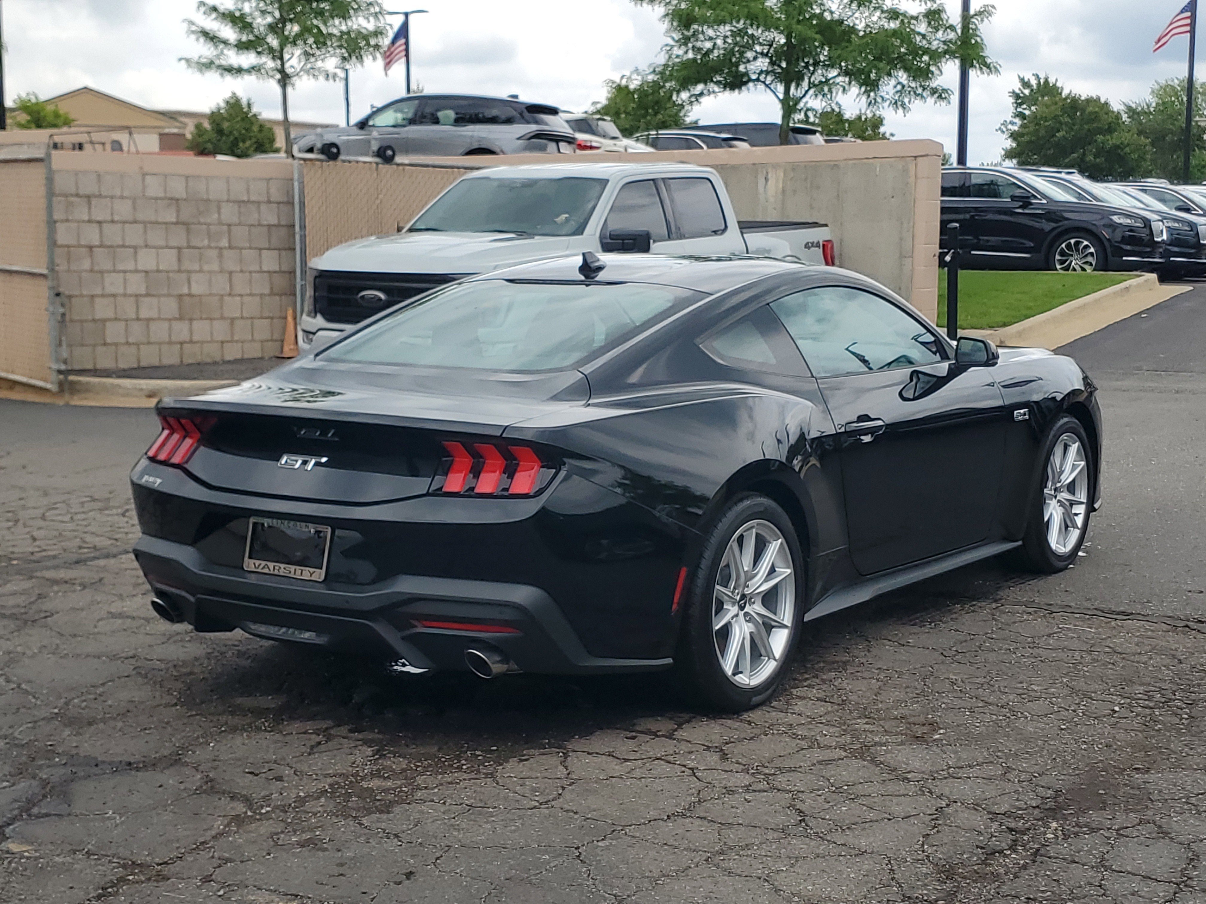 Used 2024 Ford Mustang GT Premium RWD image 6