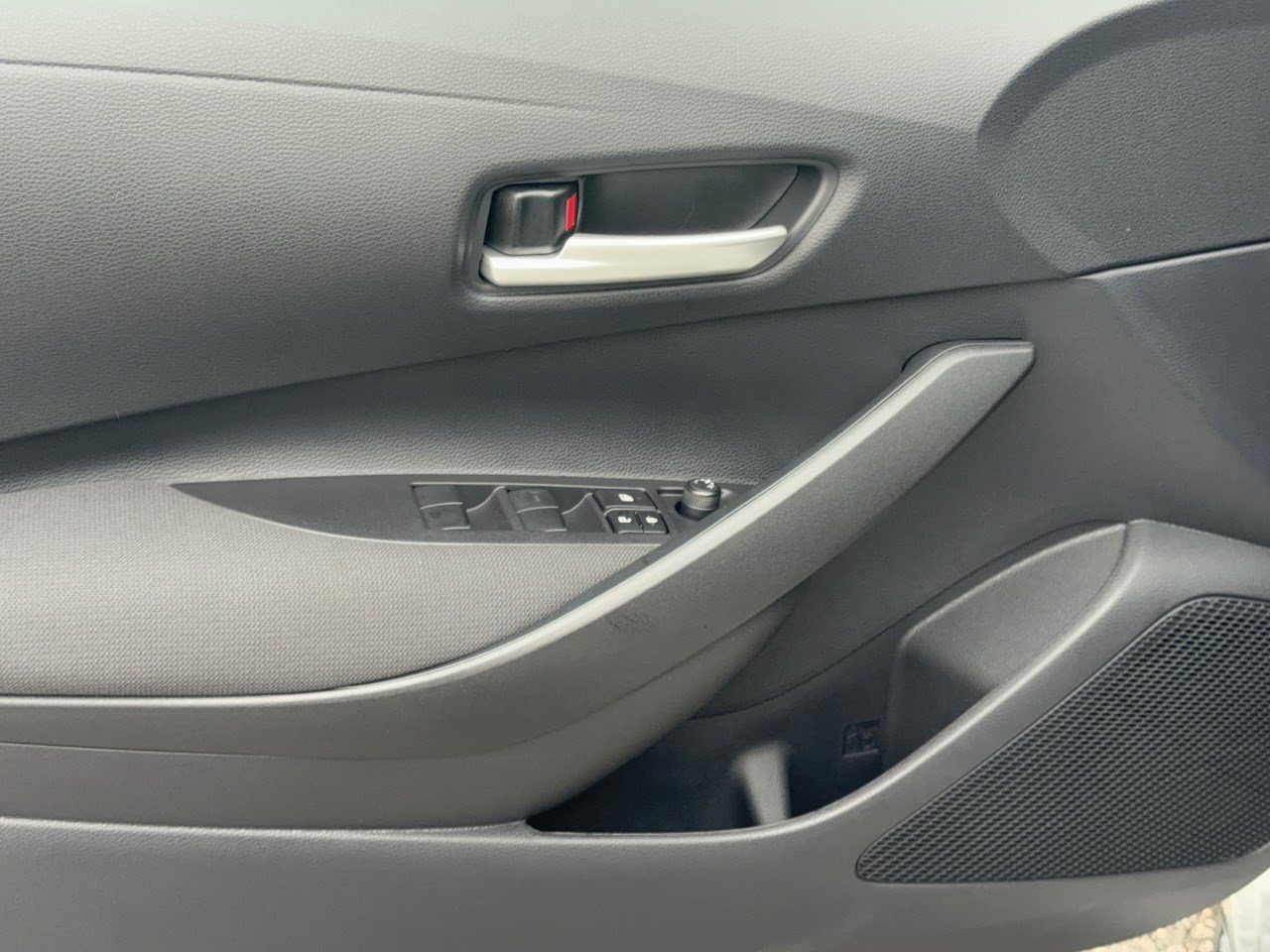 New 2027 Toyota Corolla SE FWD image 15