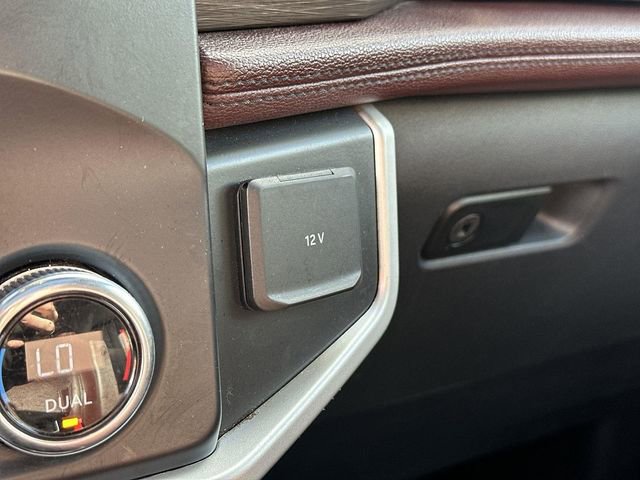 Used 2022 Ford Expedition Limited AWD/4WD image 41