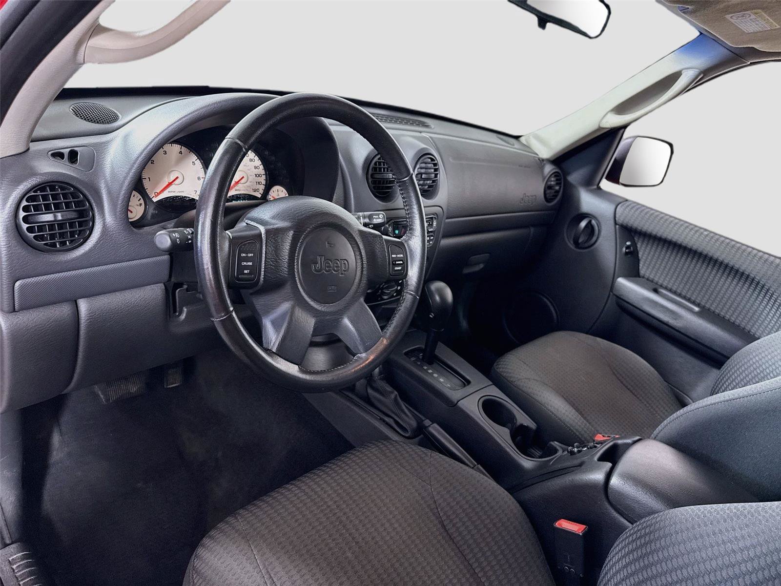 Used 2002 Jeep Liberty Sport AWD/4WD image 3