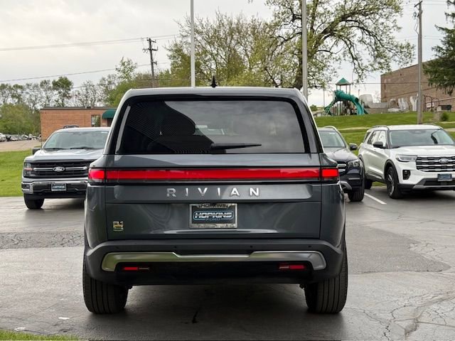 Used 2023 Rivian R1S Adventure AWD/4WD image 5