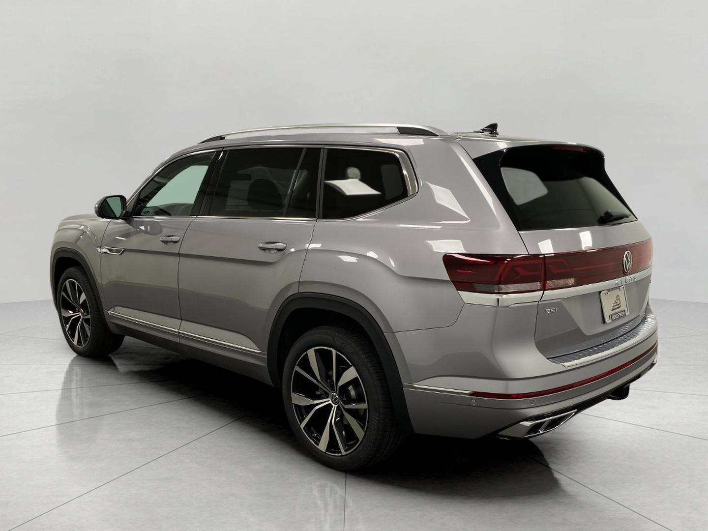 New 2026 Volkswagen Atlas SEL Premium R-Line AWD/4WD image 8