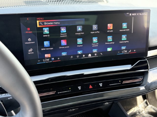 Certified 2025 BMW 530i RWD image 28