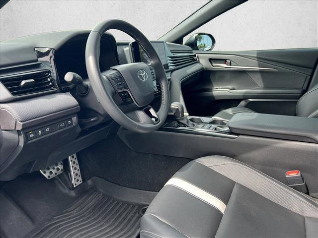 Certified 2025 Toyota Camry SE FWD image 9