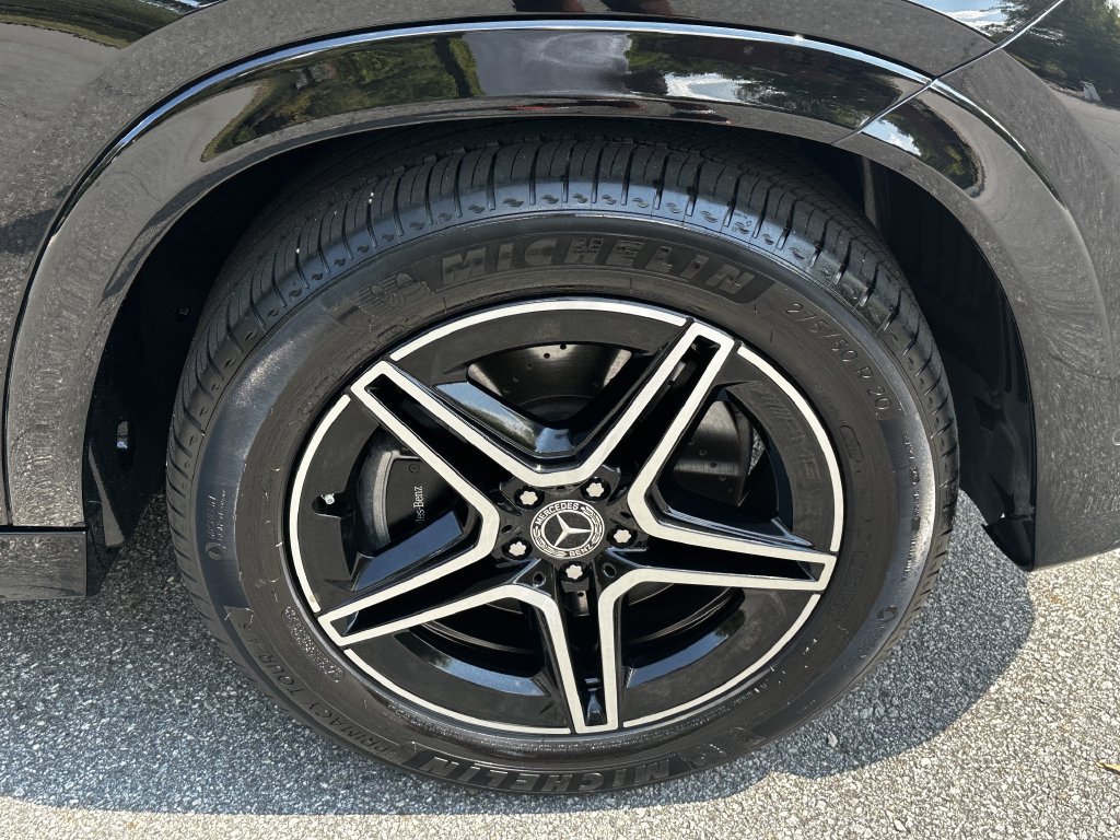 Certified 2025 Mercedes-Benz GLE 350 4MATIC w/ AMG Line Exterior image 14