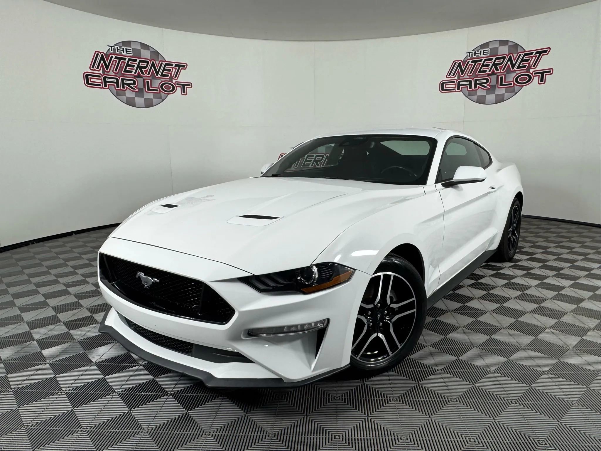 Used 2023 Ford Mustang Coupe w/ Equipment Group 101A image 1