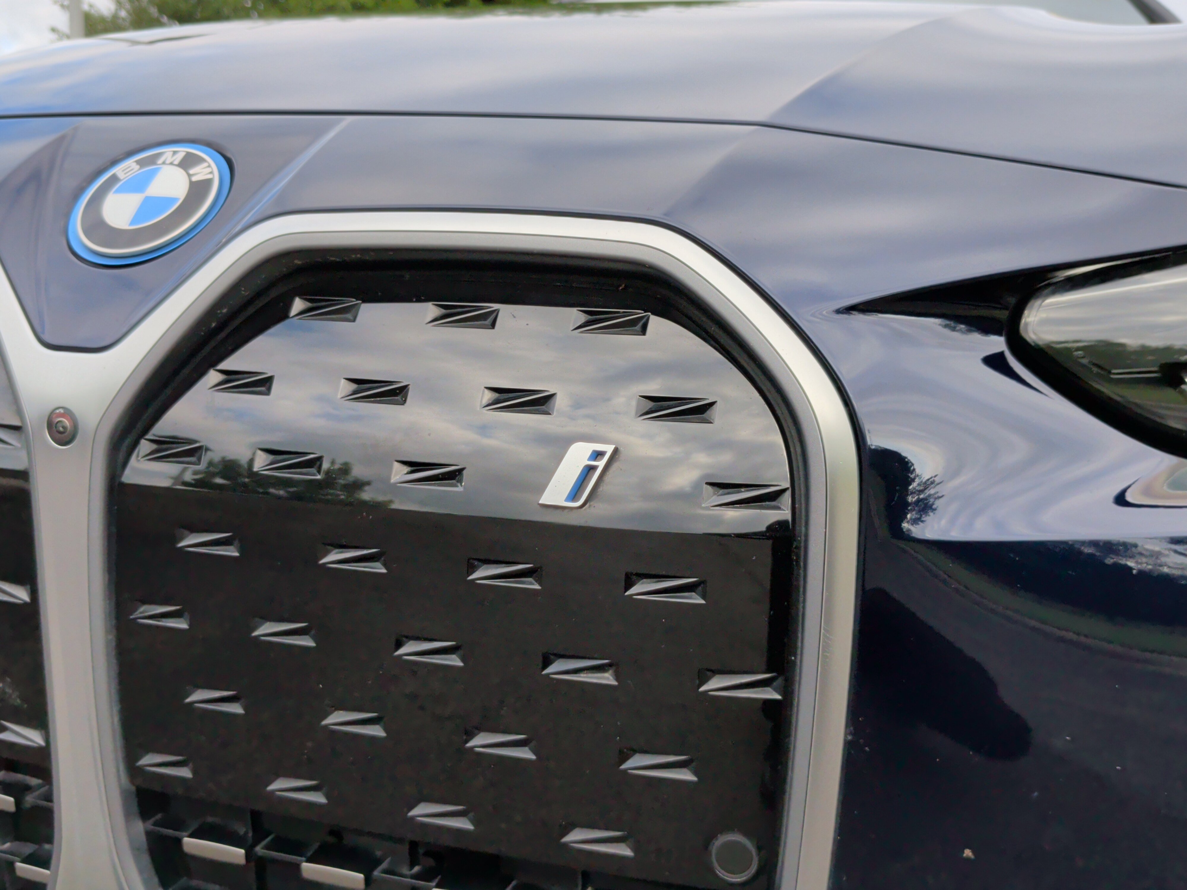 Certified 2023 BMW i4 eDrive35 w/ Premium Package RWD image 15