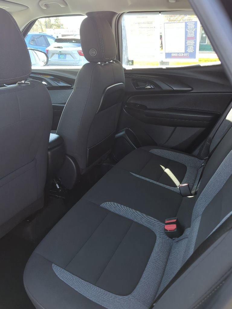 Certified 2023 Chevrolet TrailBlazer LS FWD image 17