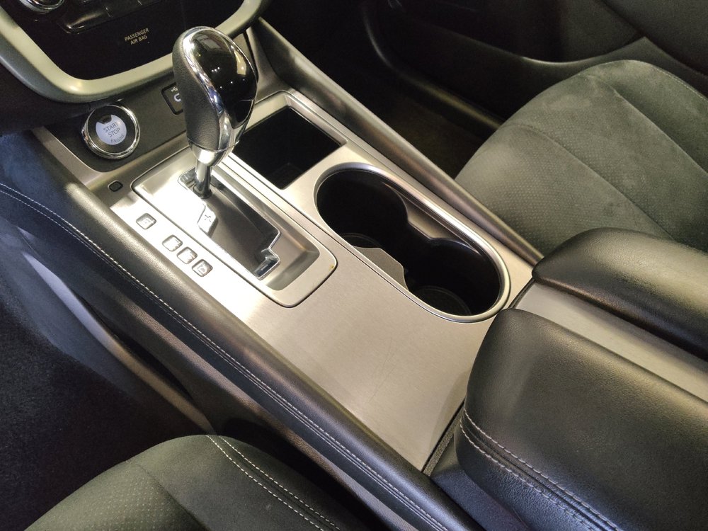 Used 2020 Nissan Murano SV image 26