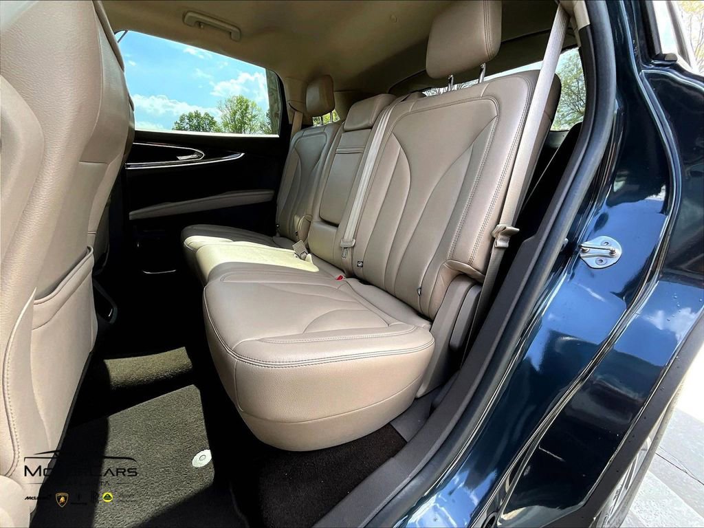 Used 2021 Lincoln Nautilus FWD image 22