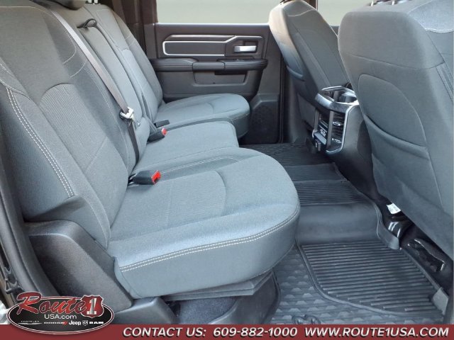 Used 2022 RAM 2500 Big Horn w/ Level C Equiment Group AWD/4WD image 26