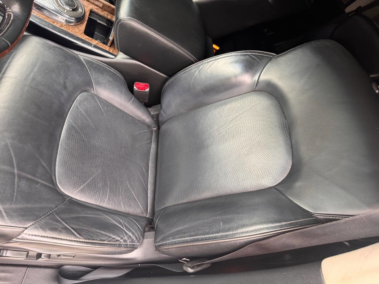 Used 2017 INFINITI QX80 2WD w/ Driver Assistance Package image 14