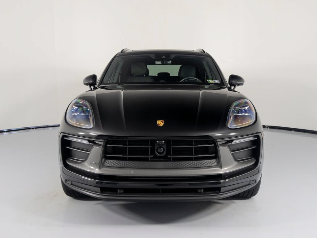 Certified 2026 Porsche Macan Turbo AWD/4WD image 14
