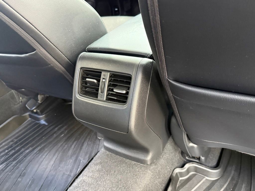 Used 2018 Honda Accord Sport image 39