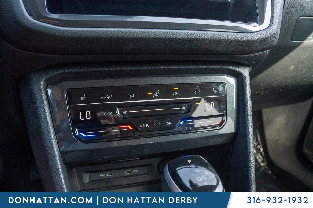 Used 2024 Volkswagen Tiguan SE AWD/4WD image 8