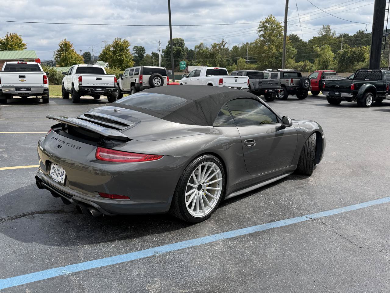 Used 2014 Porsche 911 Carrera RWD image 3