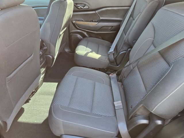 Used 2021 GMC Acadia SLE w/ LPO, Floor Liner Package FWD image 11