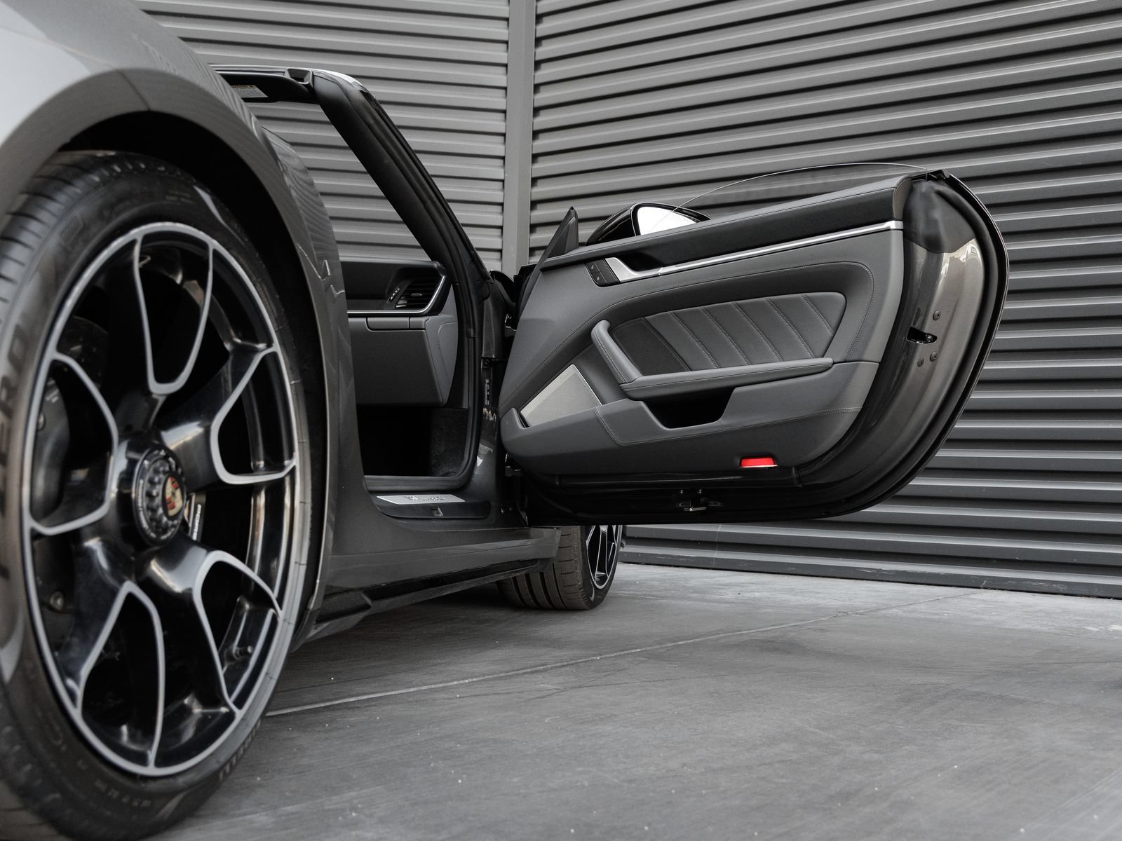 Certified 2024 Porsche 911 Turbo S AWD/4WD image 34